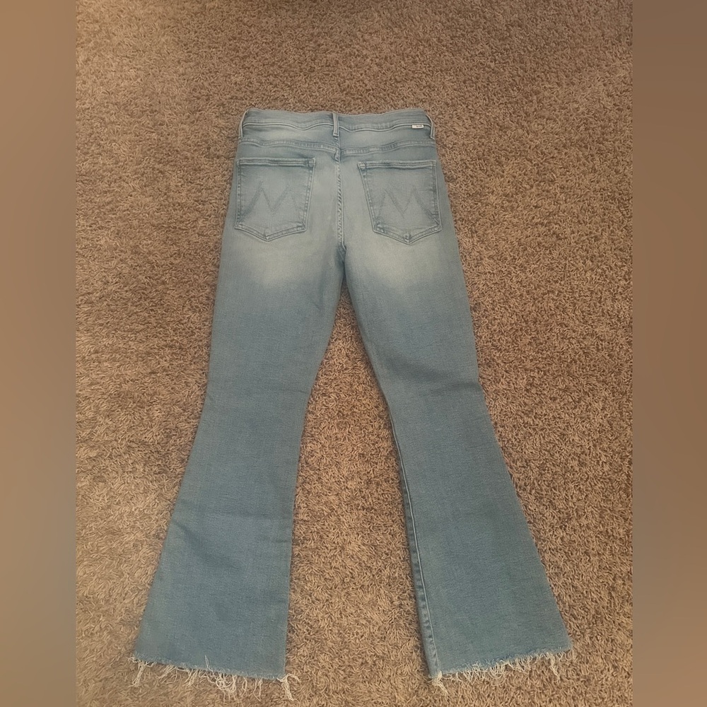 MOTHER The Weekender Fray Jeans sz 30 - Picture 5 of 6